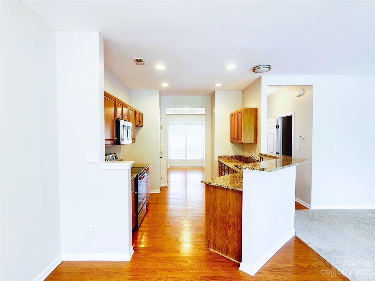 129 Beverly Chase Ln