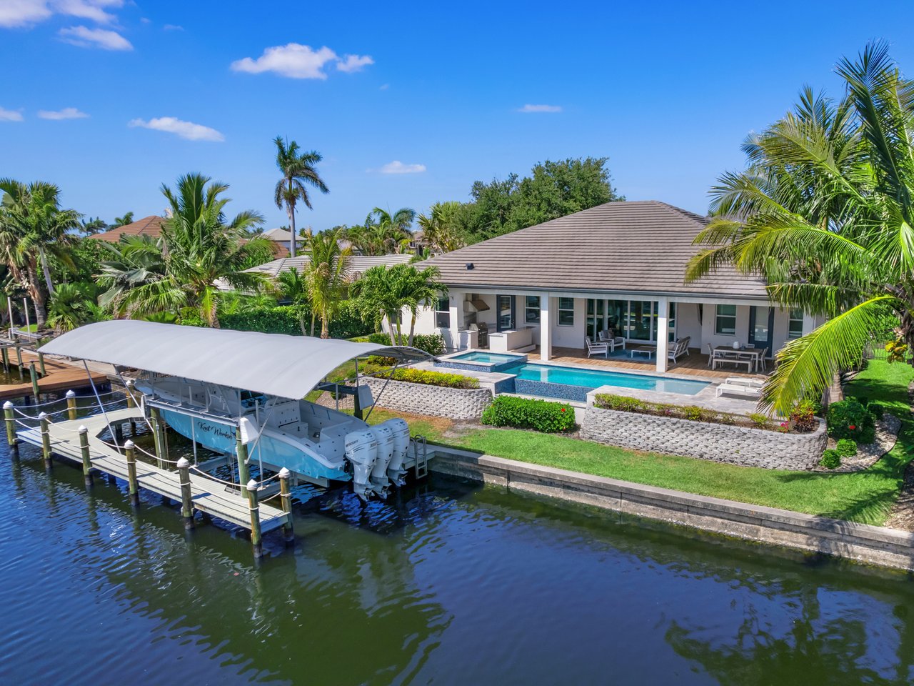 6617 Joanna CIR