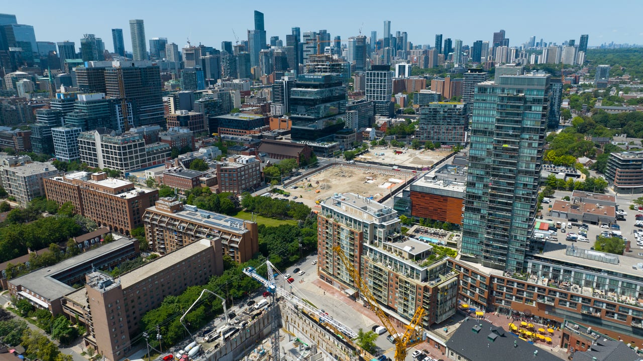 39 Parliament Street, Suite 502