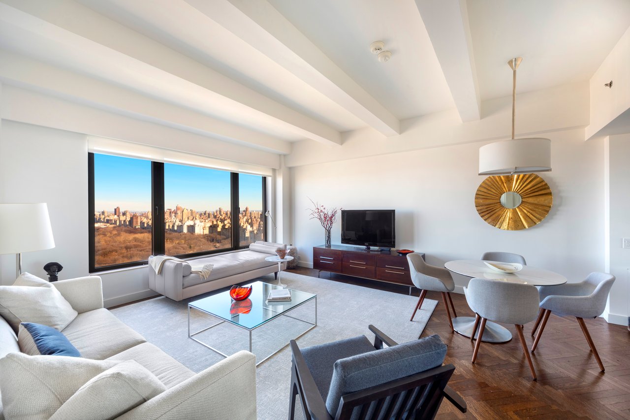 Central Park South Luxurious Condominium