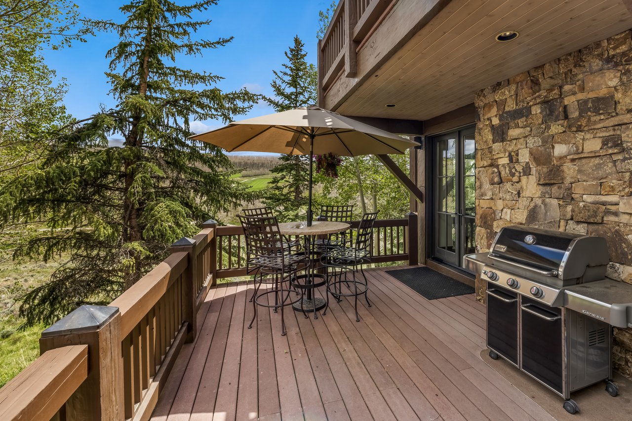 1092 The Summit Trail
