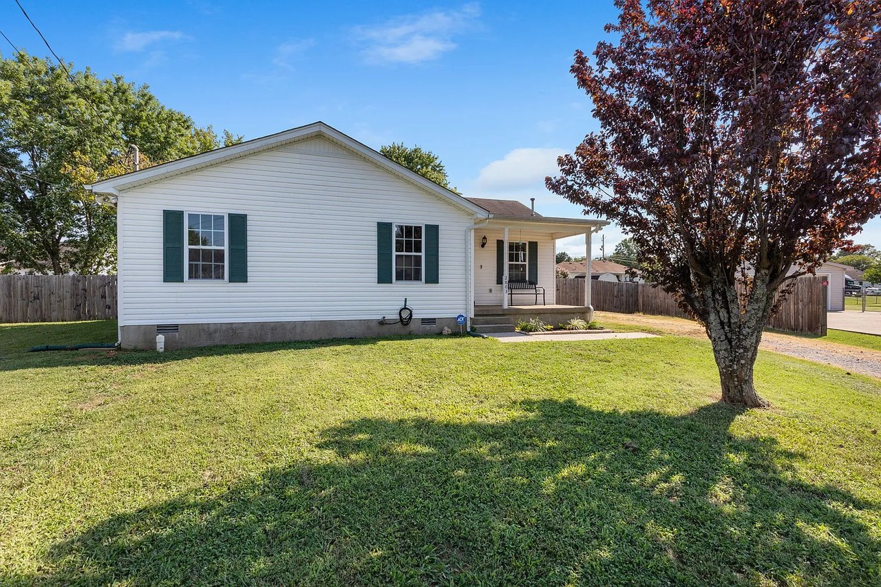 2803 Black Stallion Ct