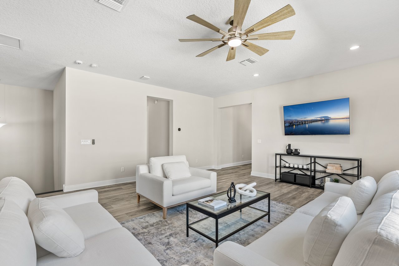 15606 Shorebird Lane