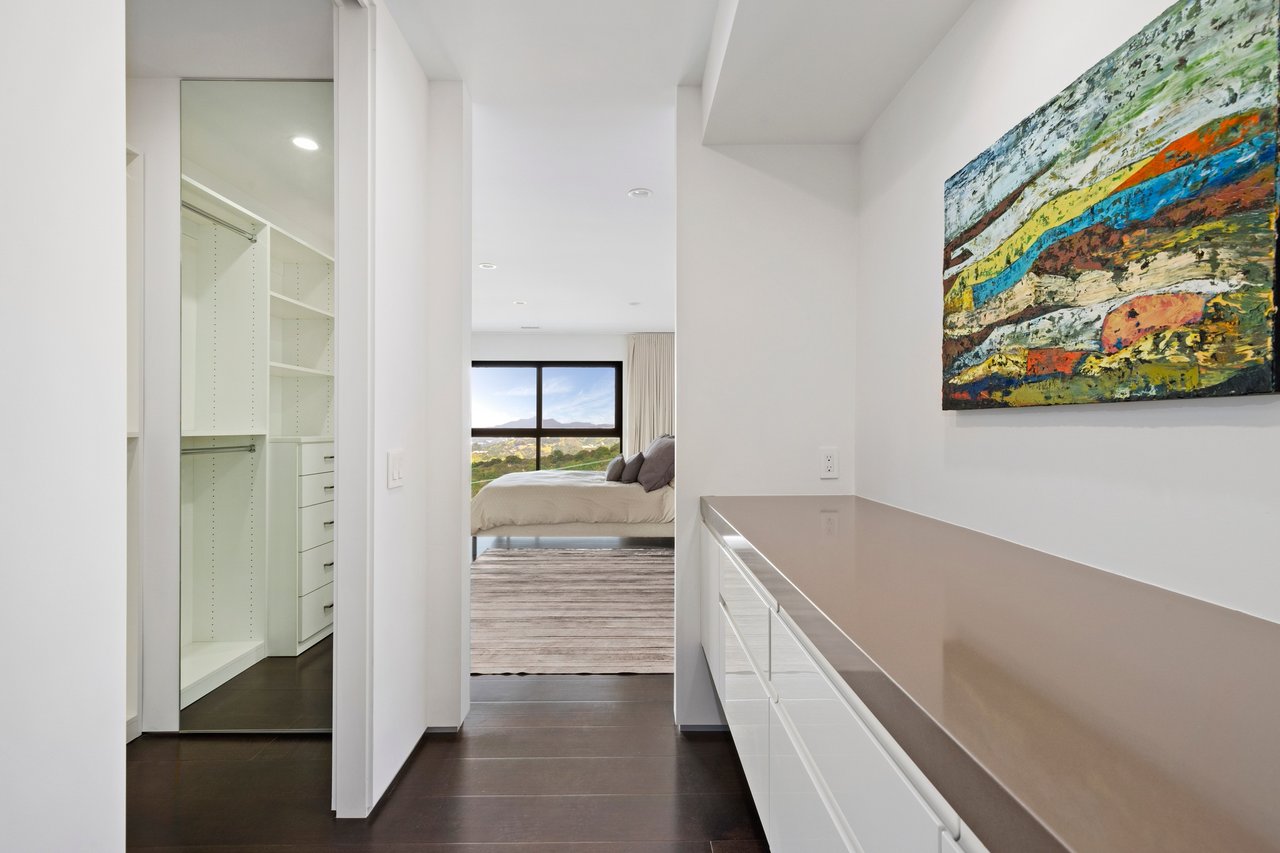 3337 Beverly Ranch Road