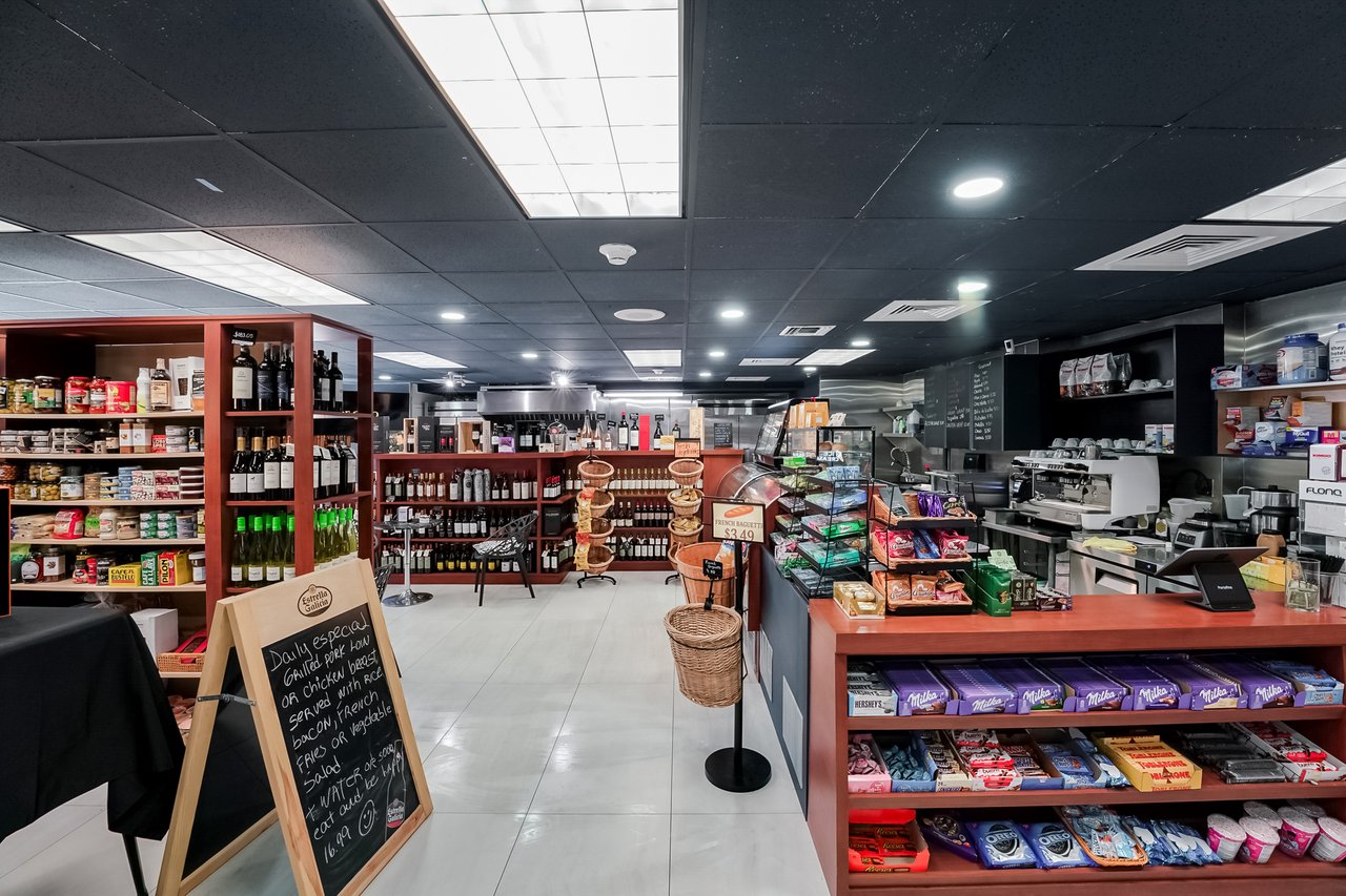 Yacht Club at Portofino Condo for Sale | Unit 1209 | South of Fifth