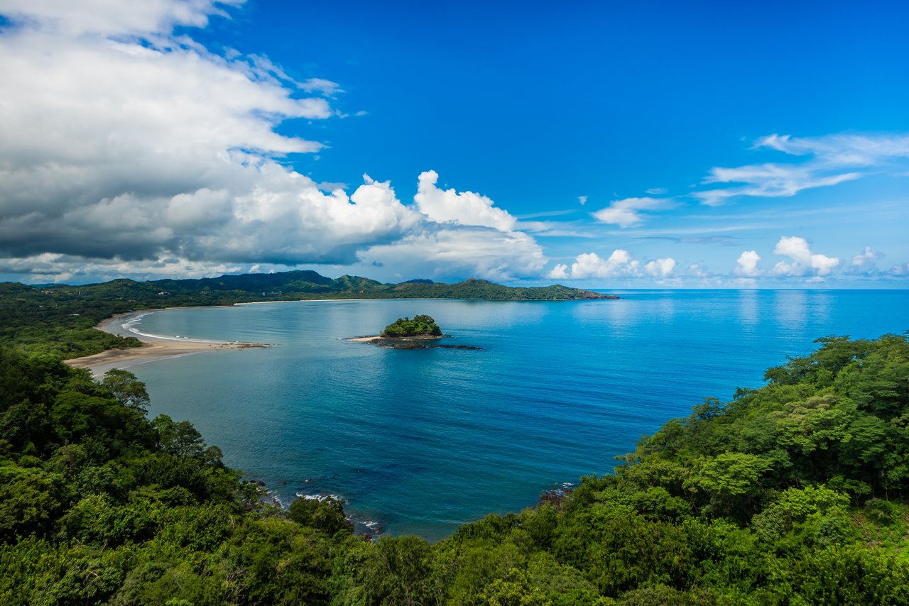 Flamingo Towers Penthouse #32 | Stunning ocean views with the luxury of condo living at Flamingo Beach!