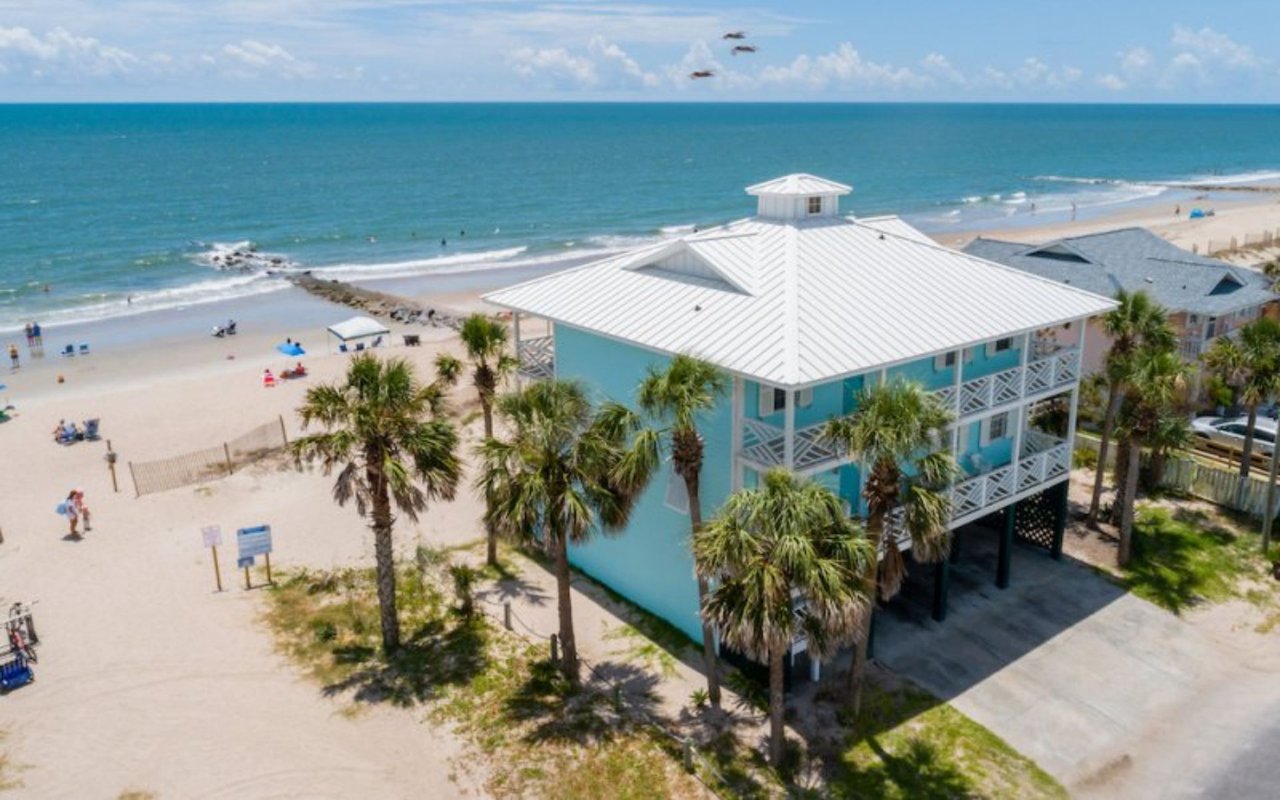 For Sale – Homes With an Ocean View