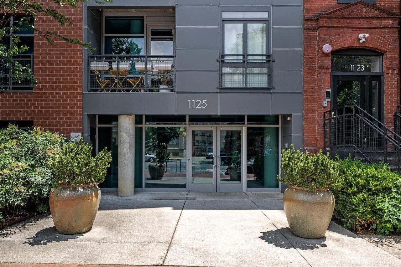 1125 11th St NW