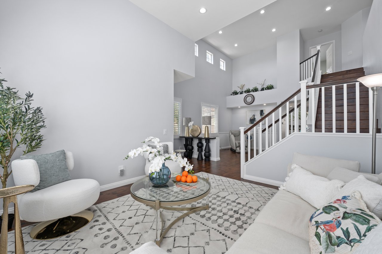11344 Sunrise Court