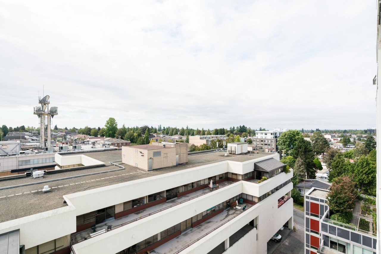 5665 Boundary Rd, #1206