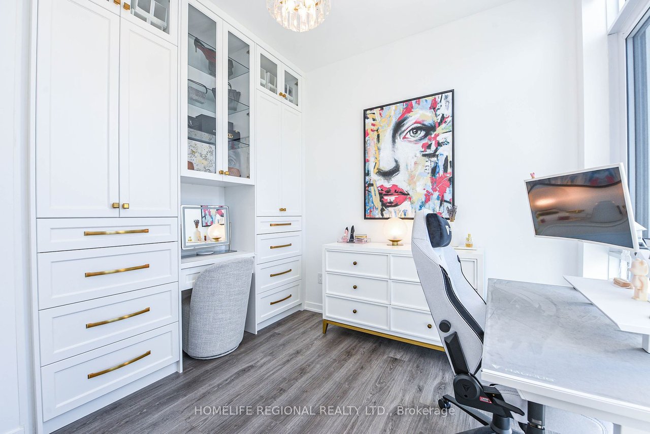 WEST CONDOS PENTHOUSE 