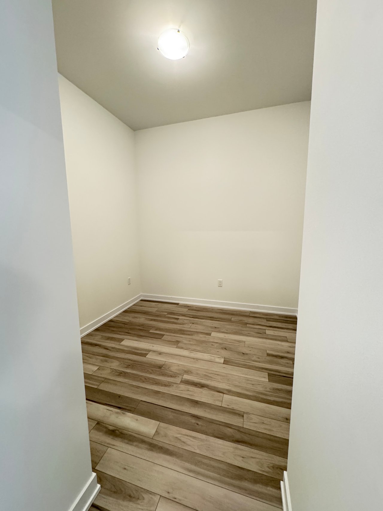 #520 - 15 Richardson Street, Toronto Unit: 520
