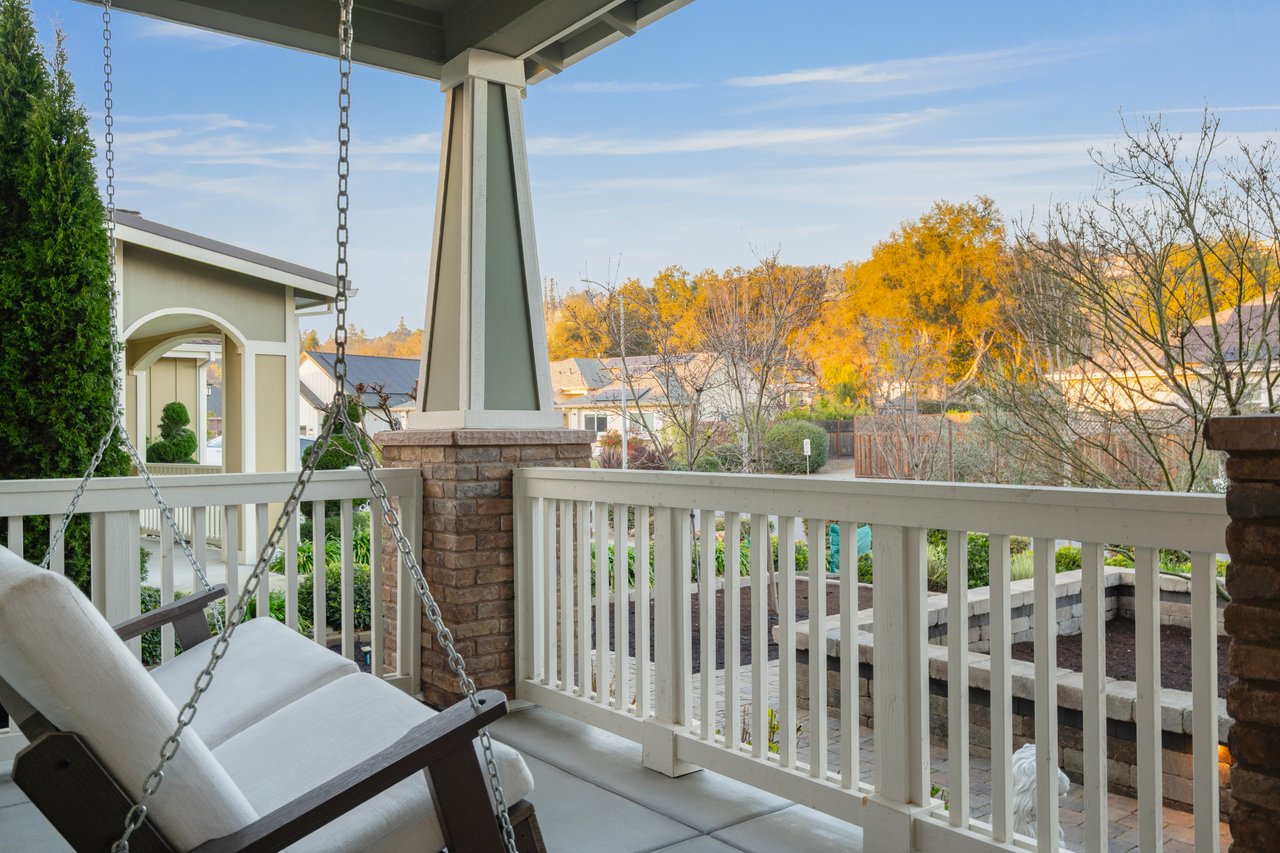 280 Pacific Heights Dr