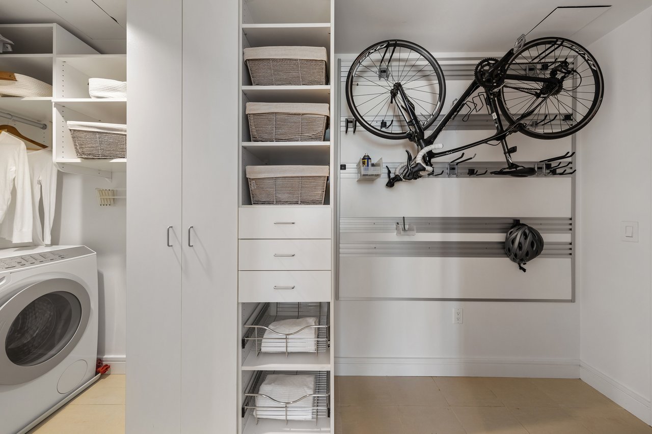 Three-Level SoMa Bay View Penthouse