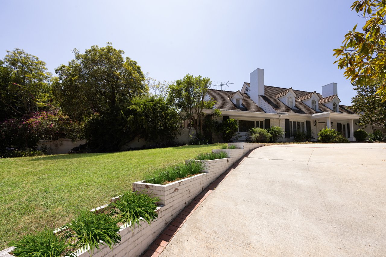 327 Delfern Dr, Bel Air 