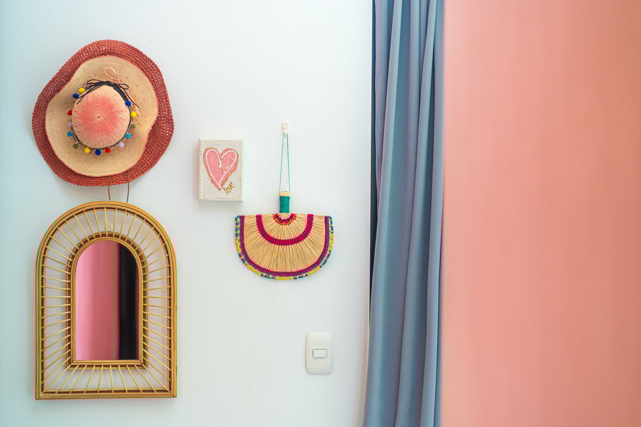 Modern 3 Bedroom Home - Walking distance to it all!