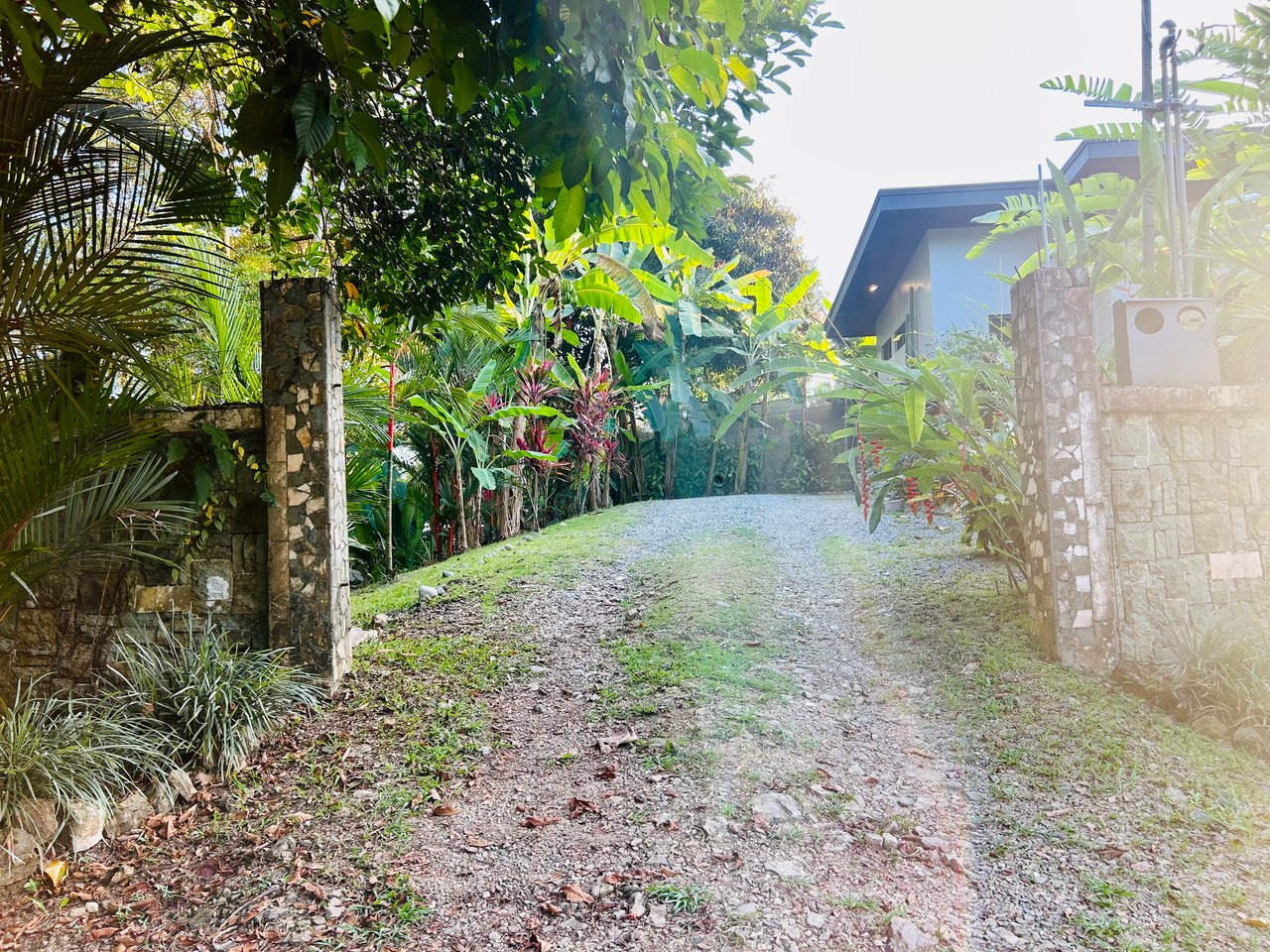 Tropical 2BR Home Near Playa Hermosa Beach | Successful Airbnb Rental in Uvita