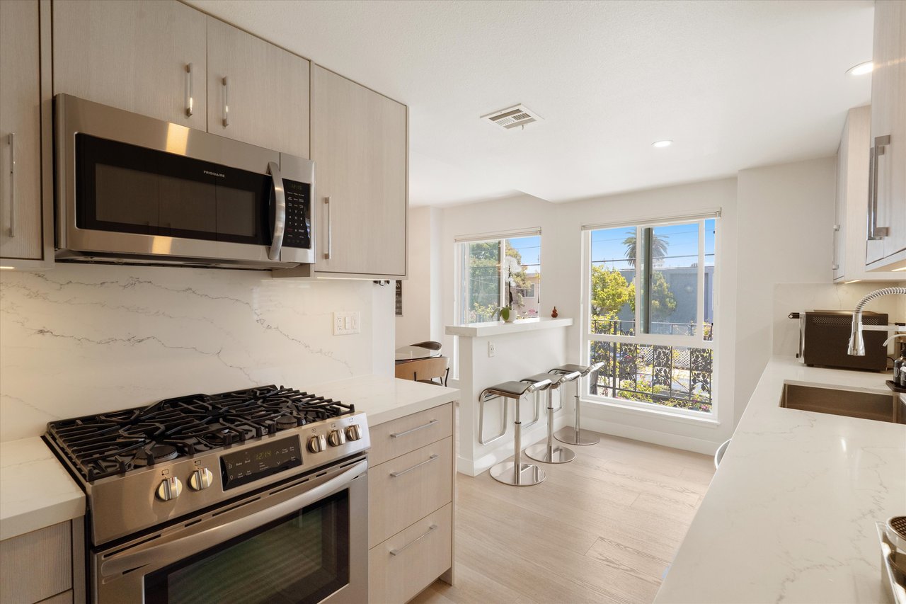 737 Pier Ave #1