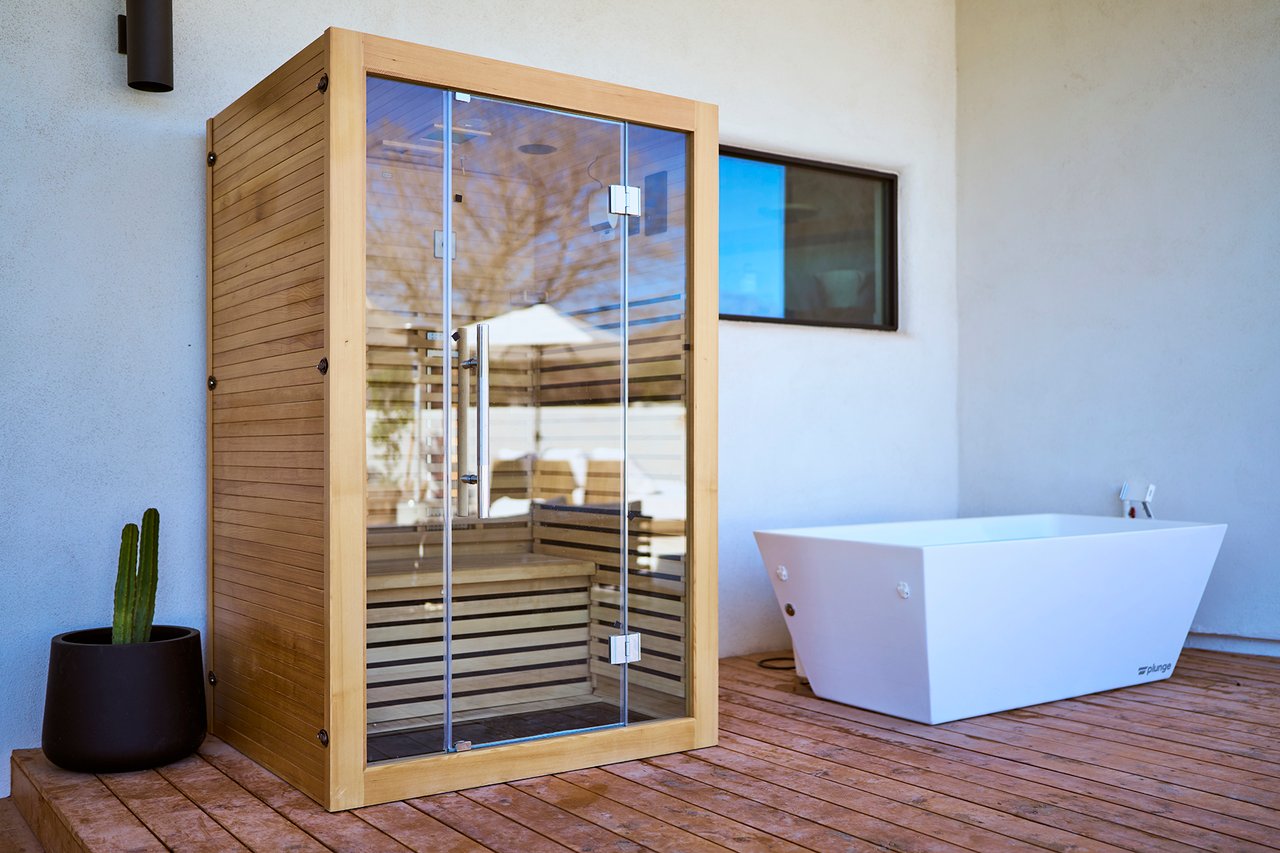 6535 N HILLSIDE Drive