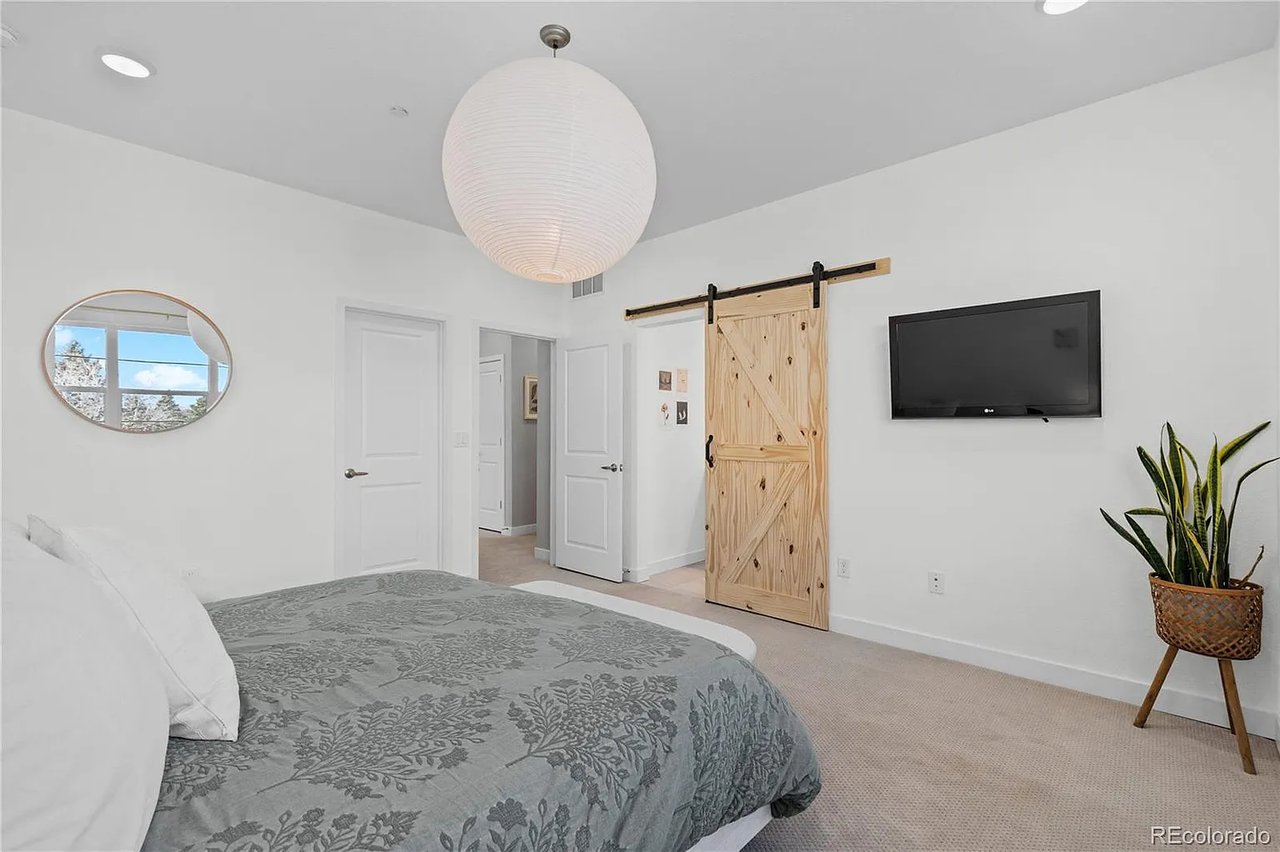 1415 W 68th Ave