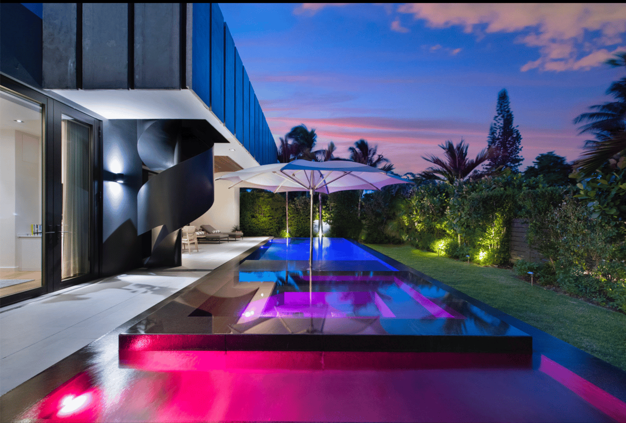 BISCAYNE POINT VILLA MOIRE
