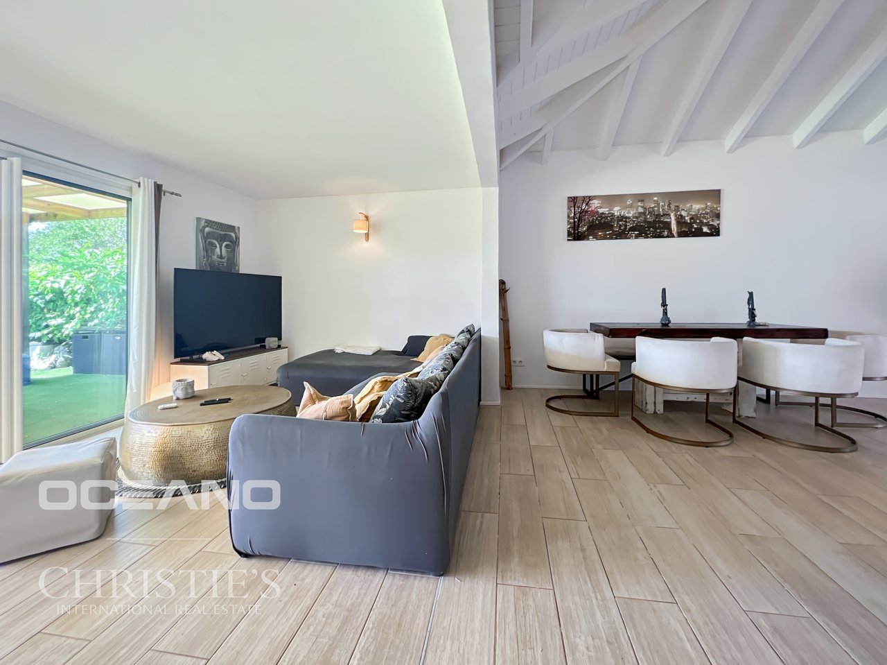 3 BEDROOMS - LARGE GARDEN - CUL DE SAC