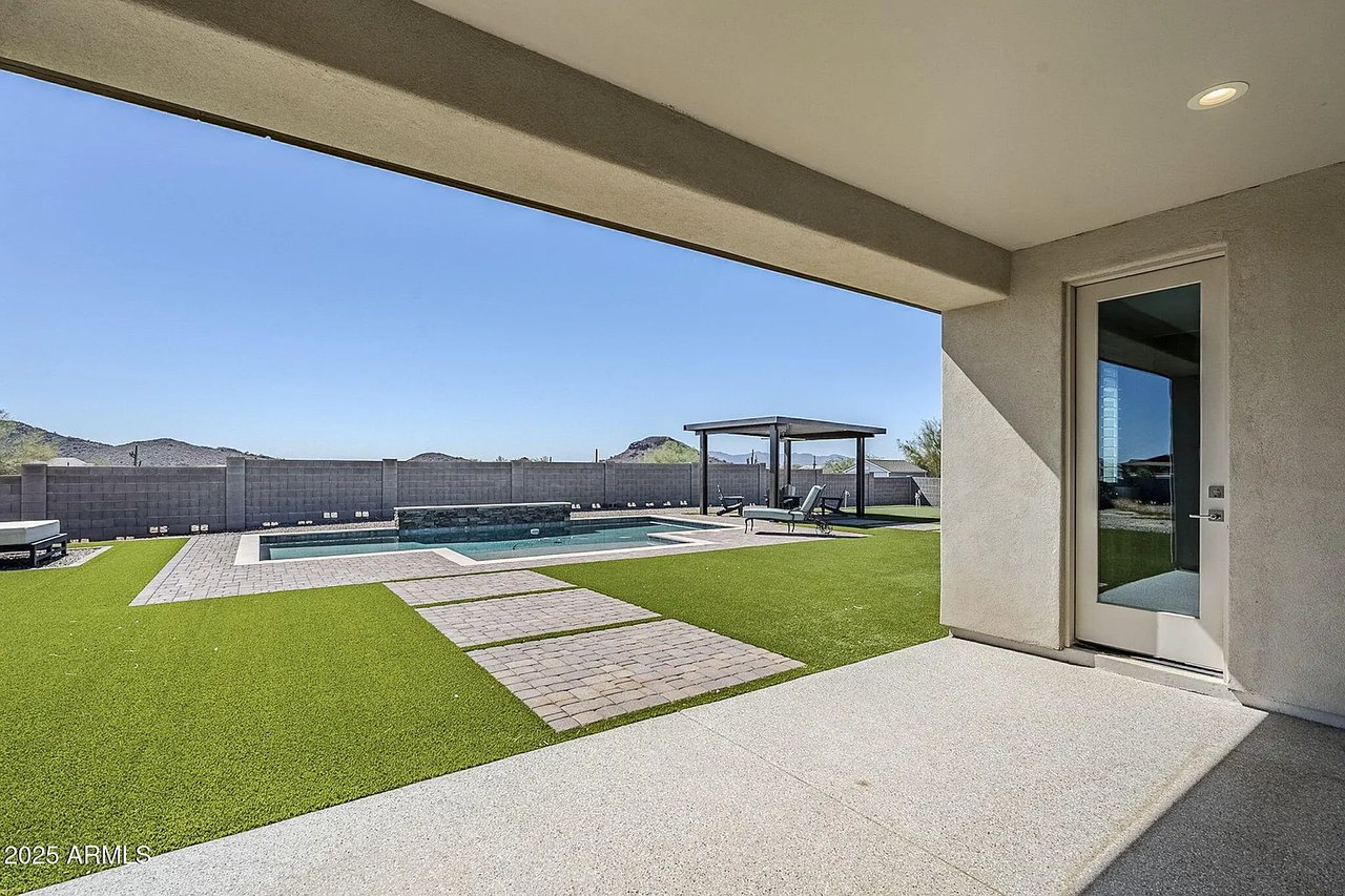 15315 W PEAKVIEW Road