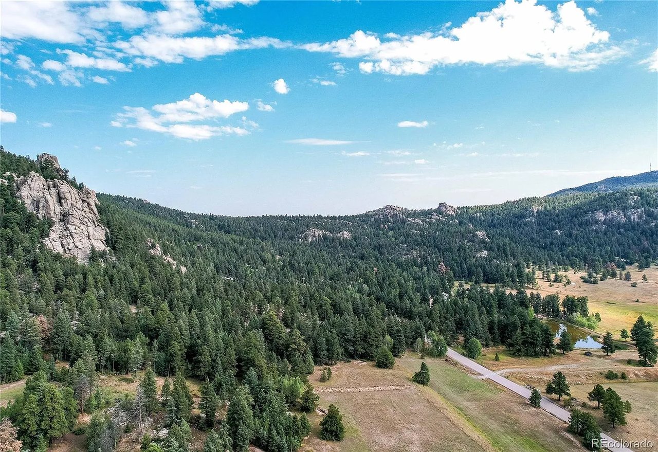 9335 Eagle Cliff Rd LOT 1