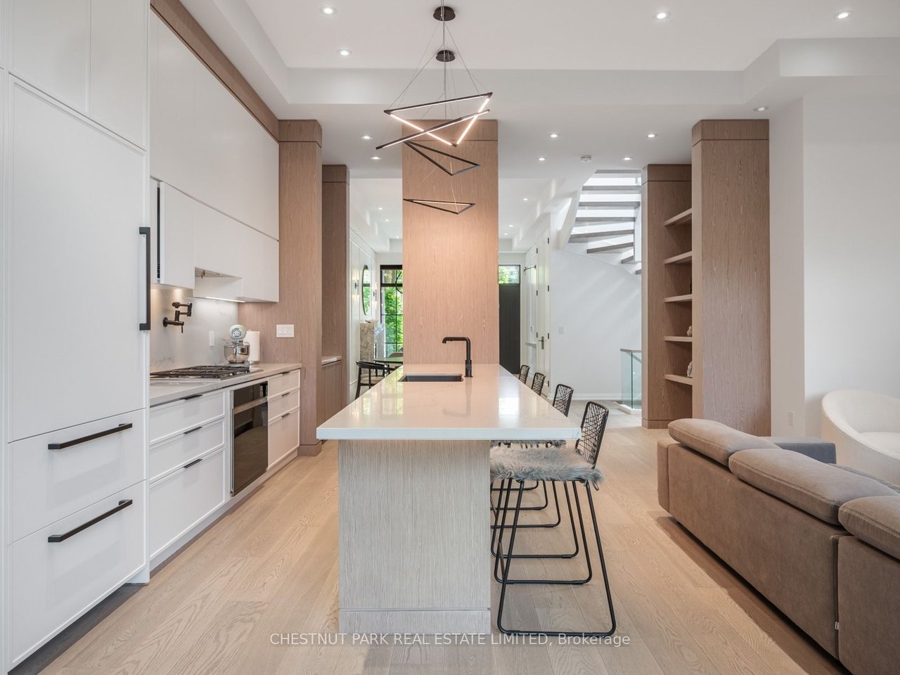 50 Southvale Dr