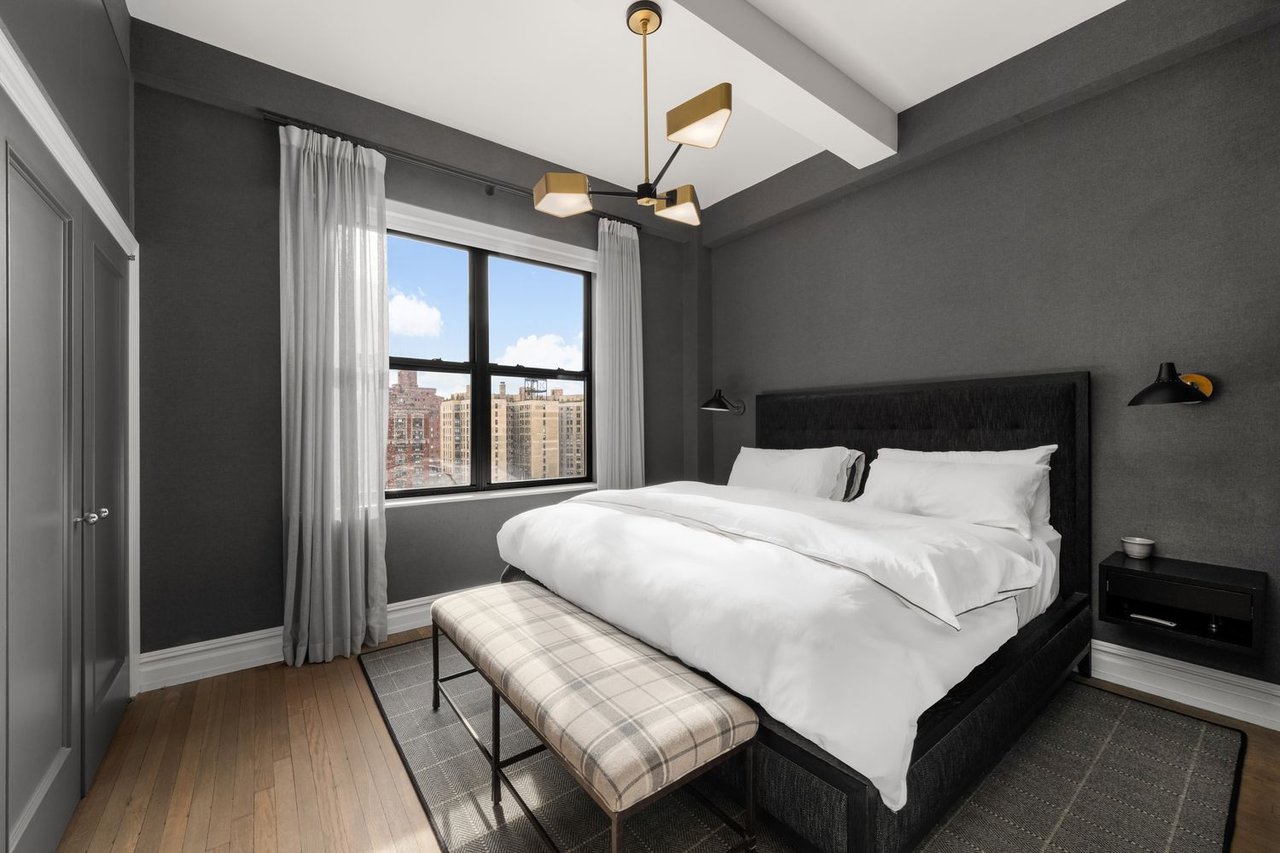 302 West 86th Street 