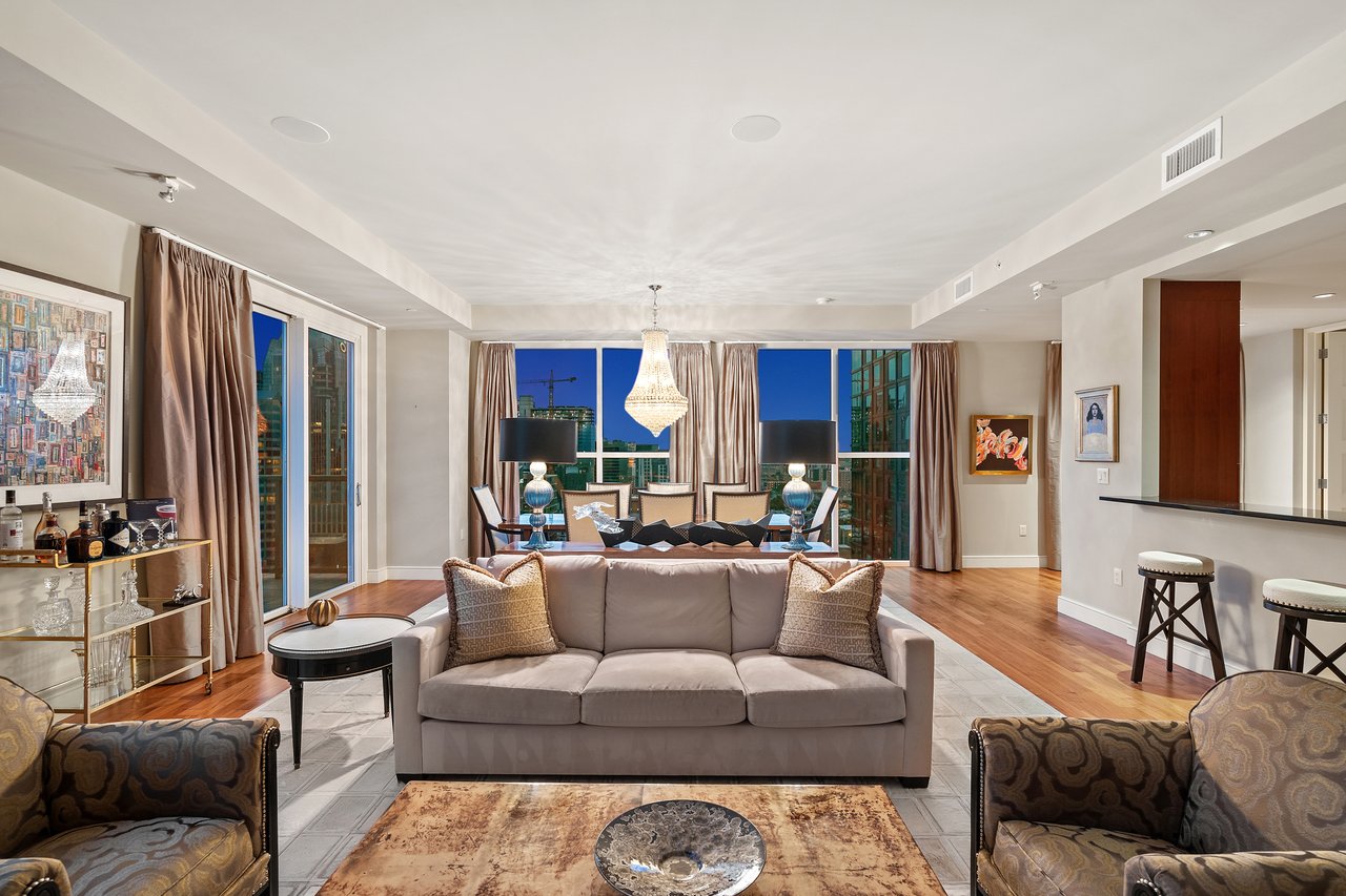 98 San Jacinto, #2002