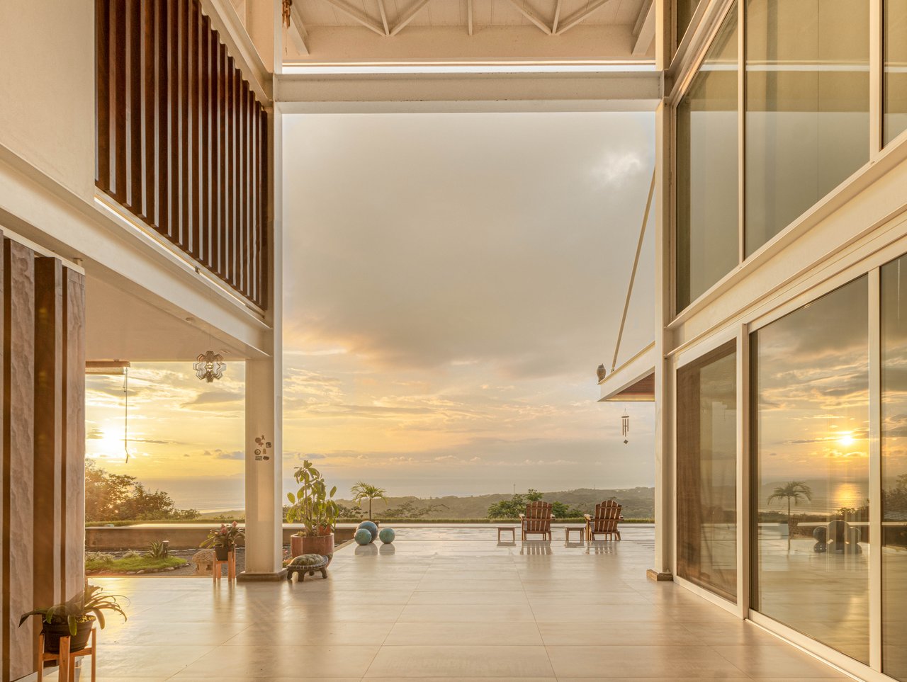 Nativa Contemporary Infinity Views | Luxury Rainforest Estate with Pacific Ocean Views
