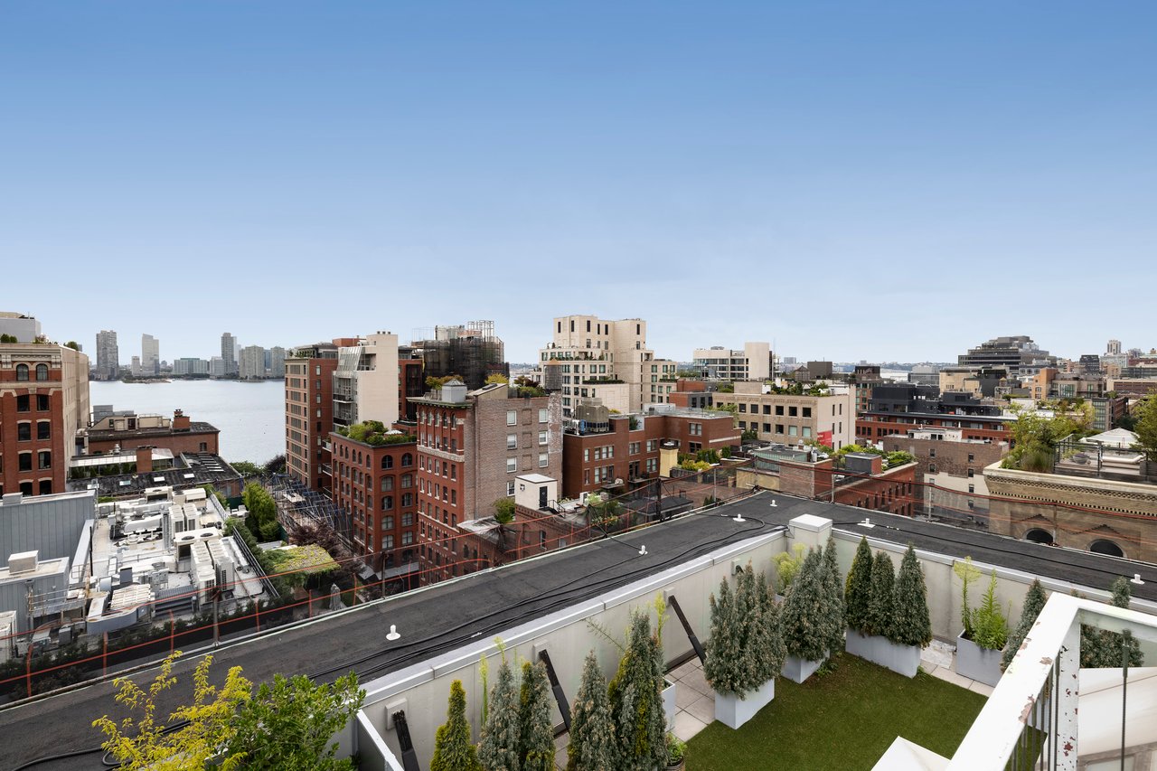 415 Greenwich Street, PHA