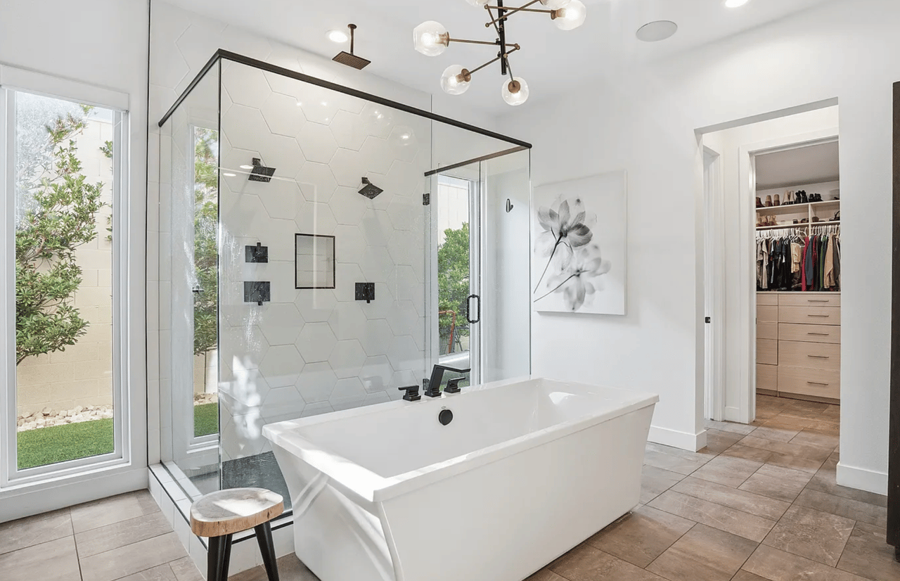 2211 Overlook Canyon Lane