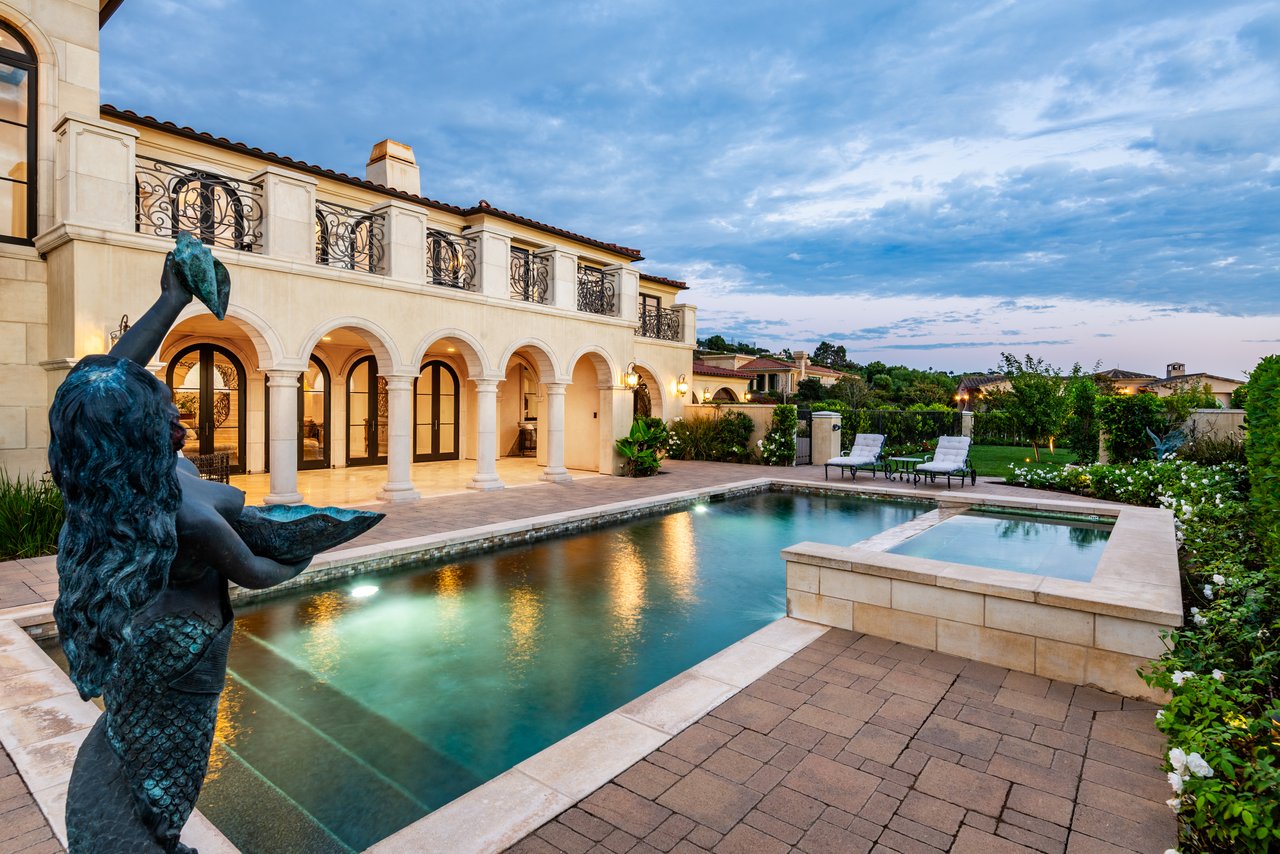 Just Listed: Oceanfront Villa with Panoramic Views