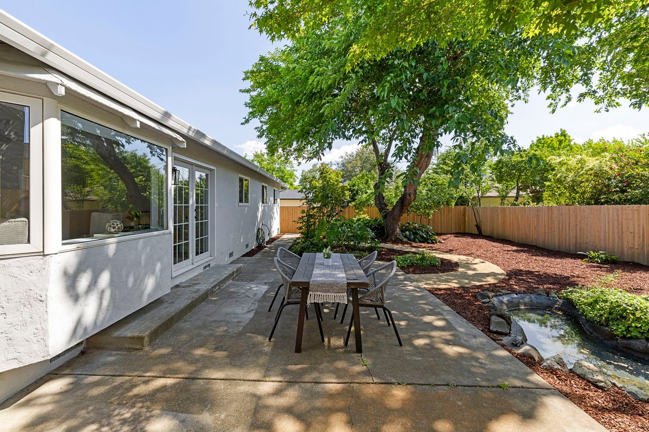 1007 Harold Ln
