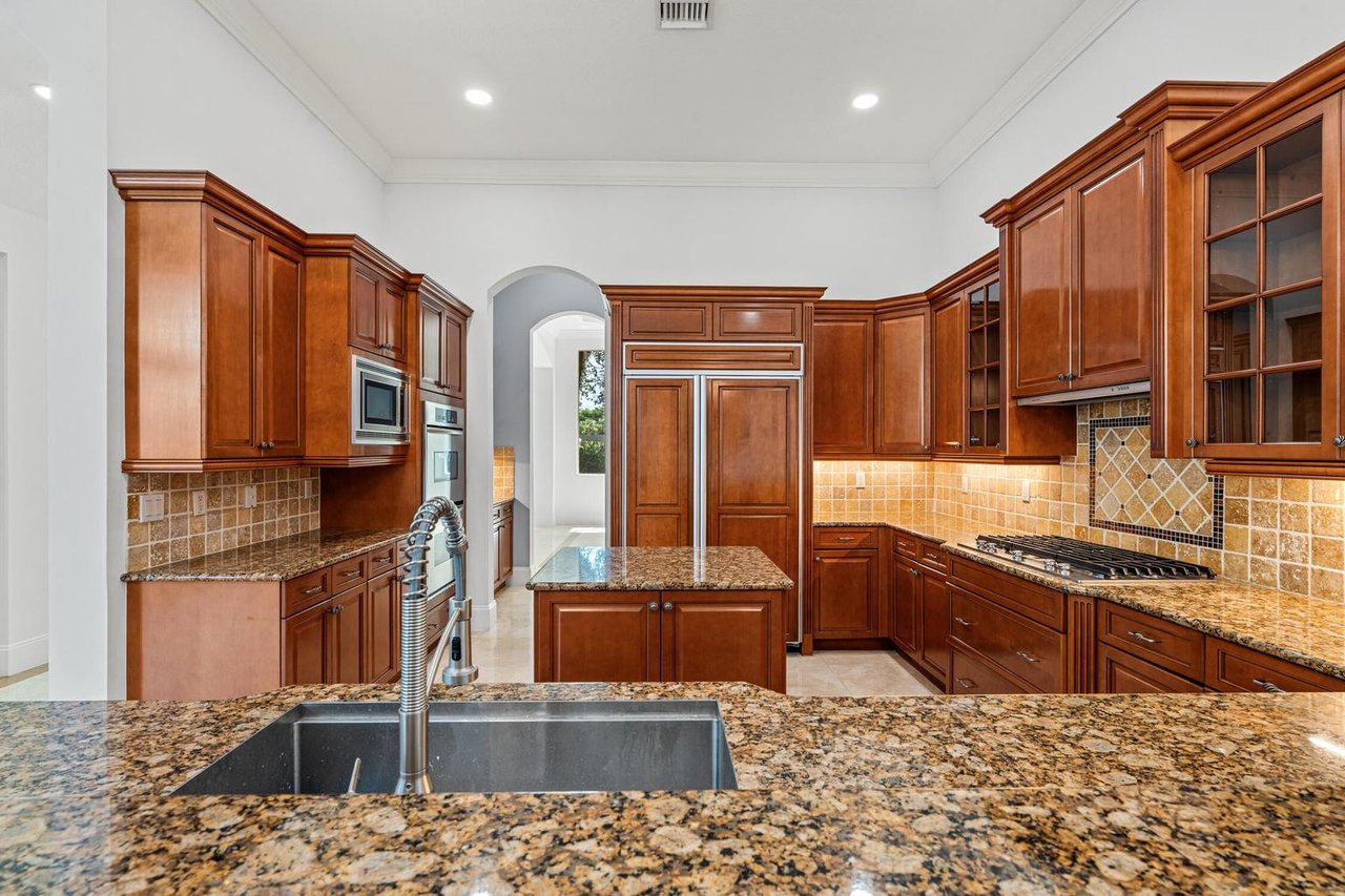 17550 Cir Pond Ct