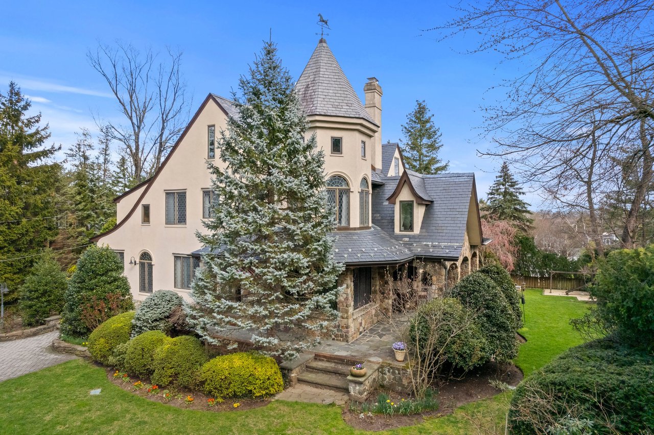 233 Highland Avenue