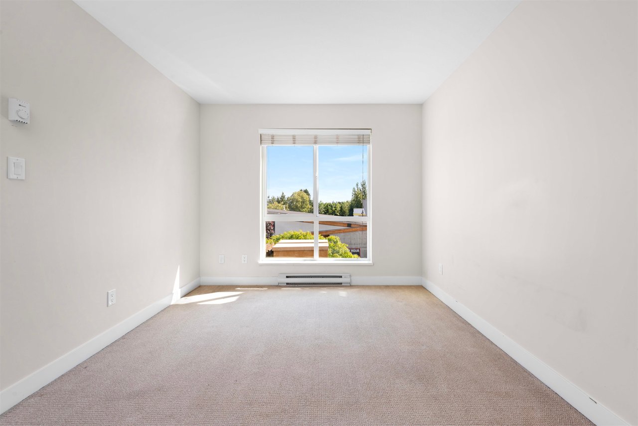 307-15795 Croydon Dr