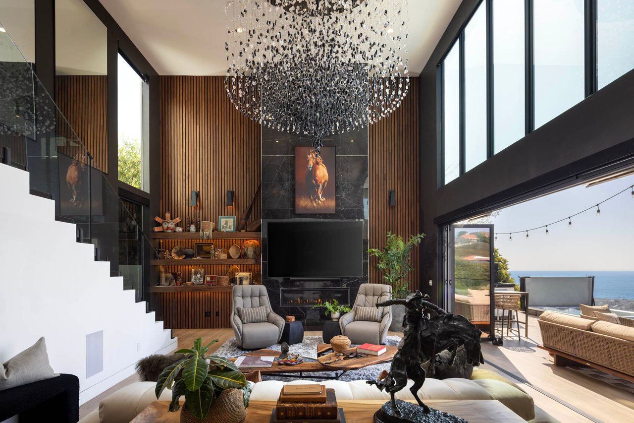 606 E Avenida San Juan