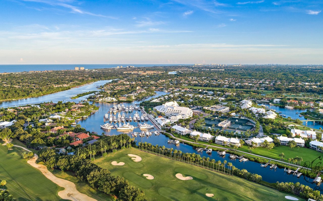 Beyond the Green: Uncovering the Hidden Gems of Country Club Living in South Florida