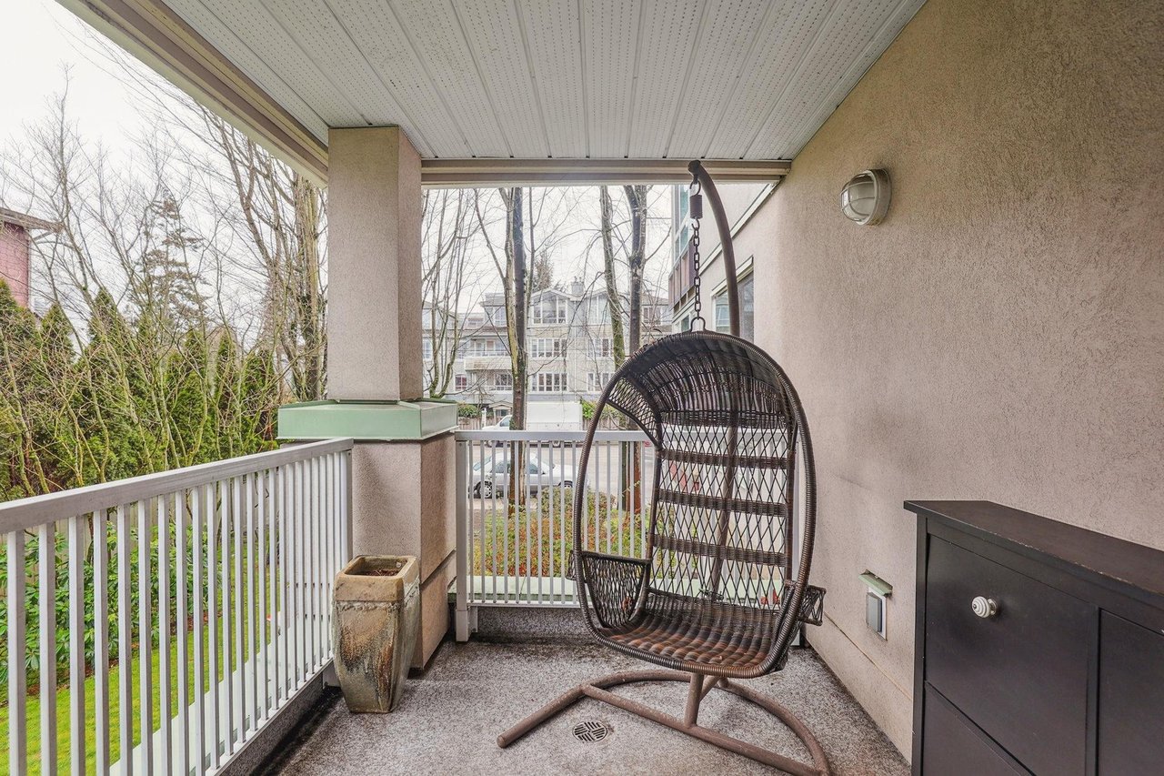 209-3235 W 4th Avenue, Vancouver