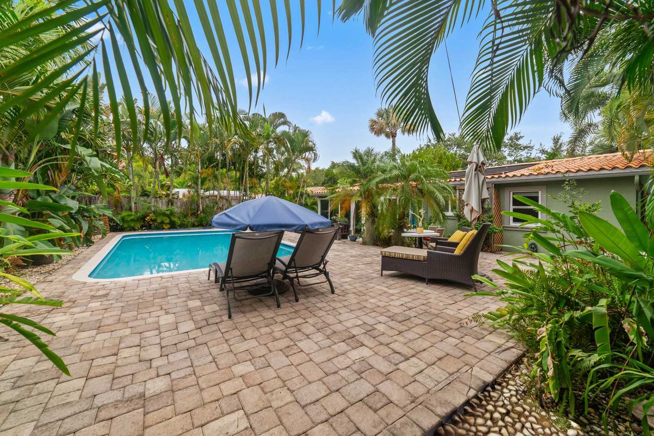 1806 NE 20th St Fort Lauderdale