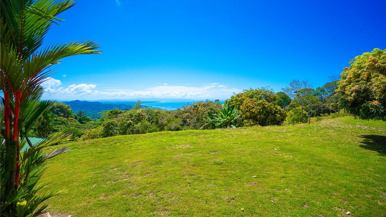 Panoramic Ocean View Homesite, Ojochal, Puntarenas