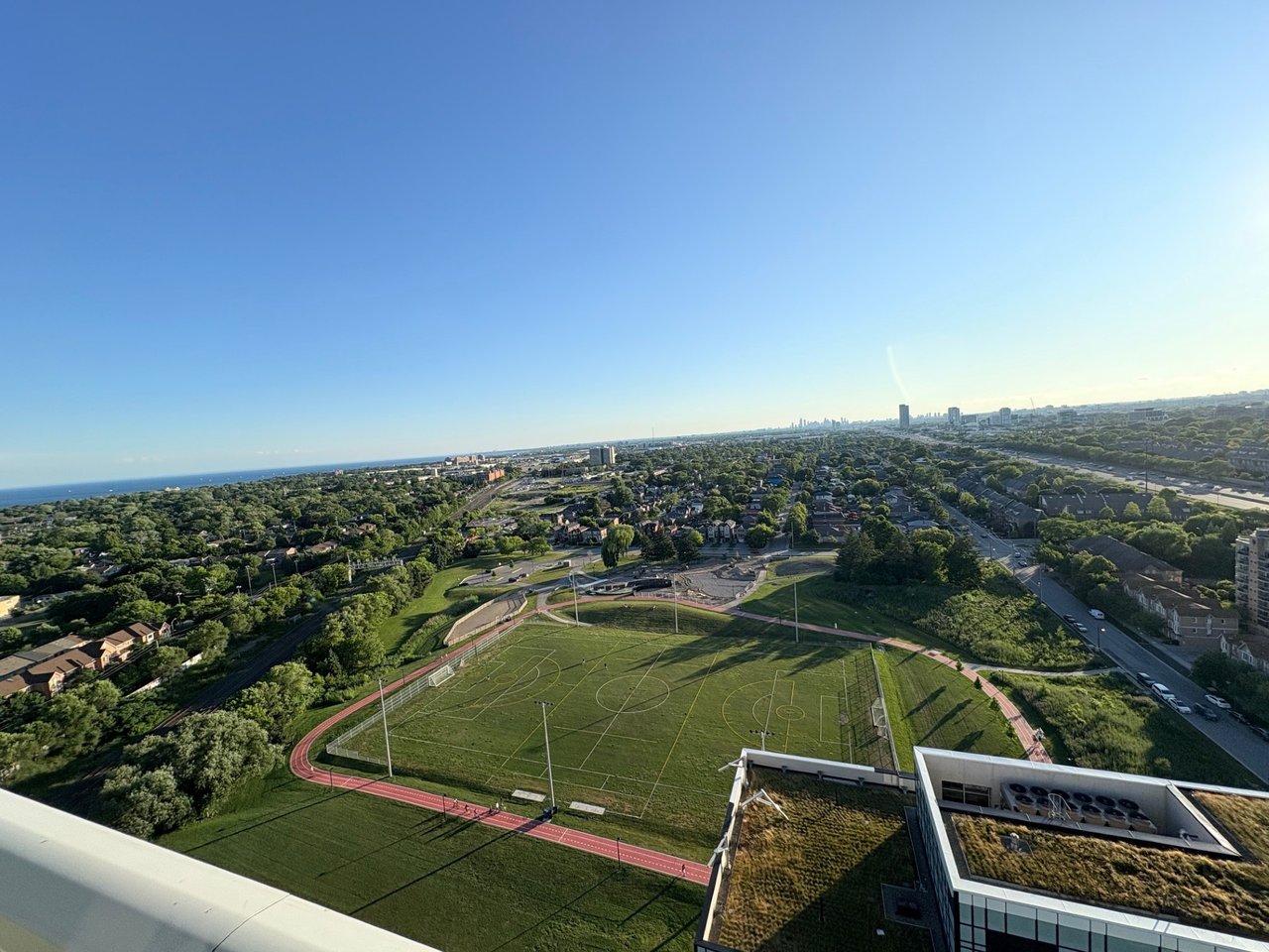 251 Manitoba Street, Toronto Unit: 2208
