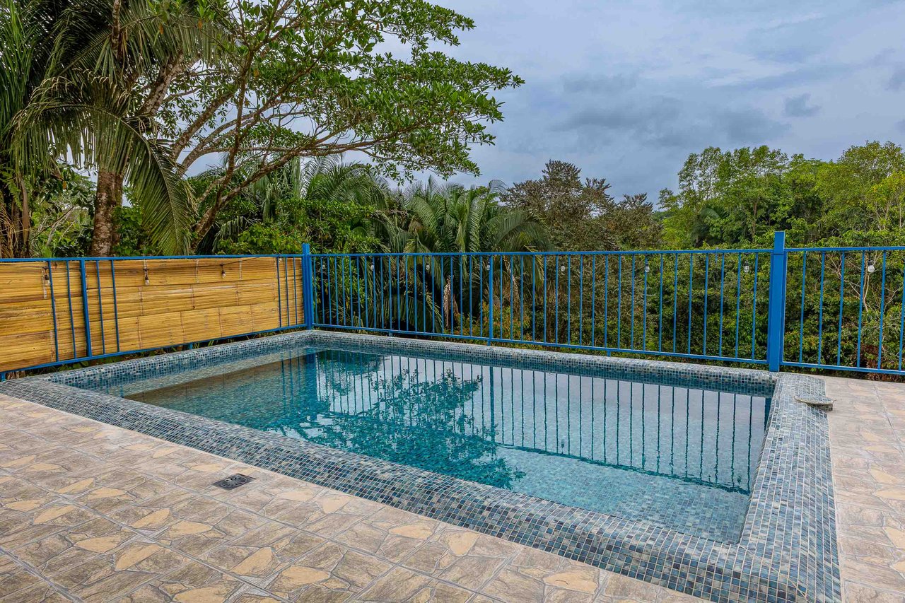 Private Gated Community Modern Luxury Villa Near Marina