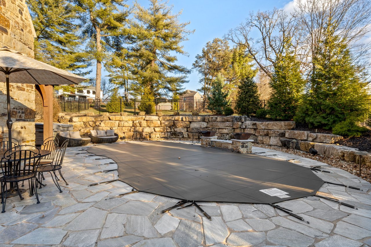 24 Williamsburg Estates Drive