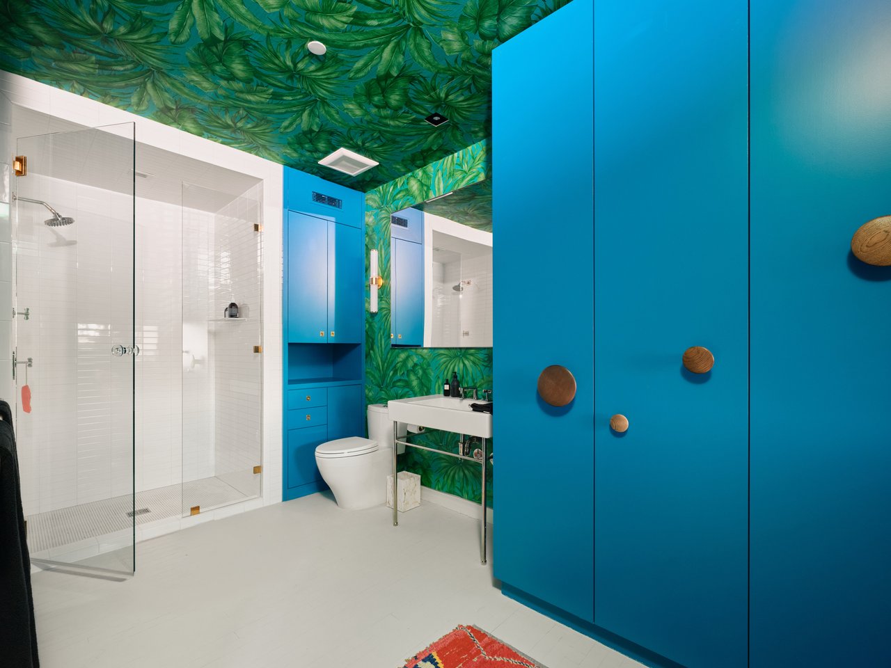 STRATFORD HILLS ARCHITECTURAL LANDMARK