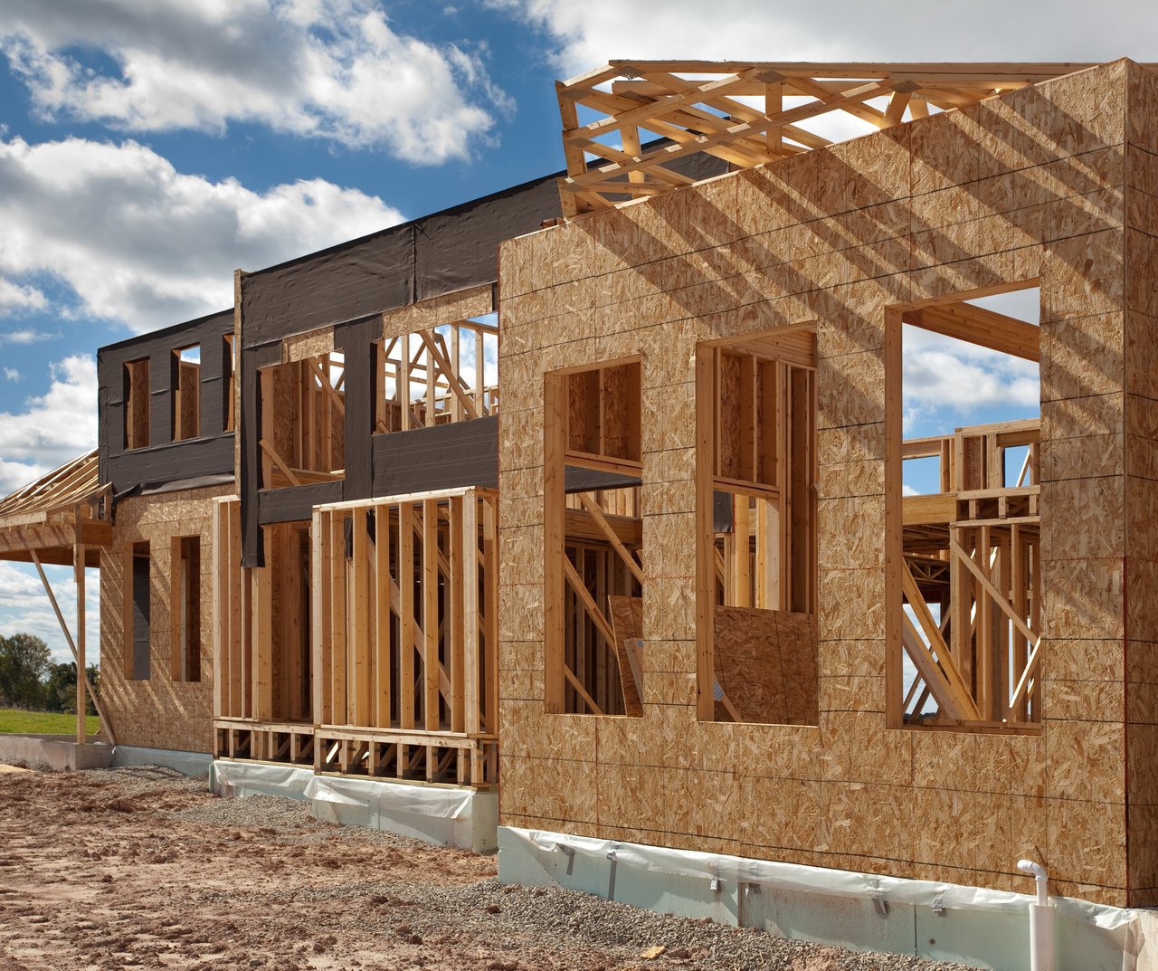 Is a Newly Built Home Right for You? Weighing the Pros and Cons