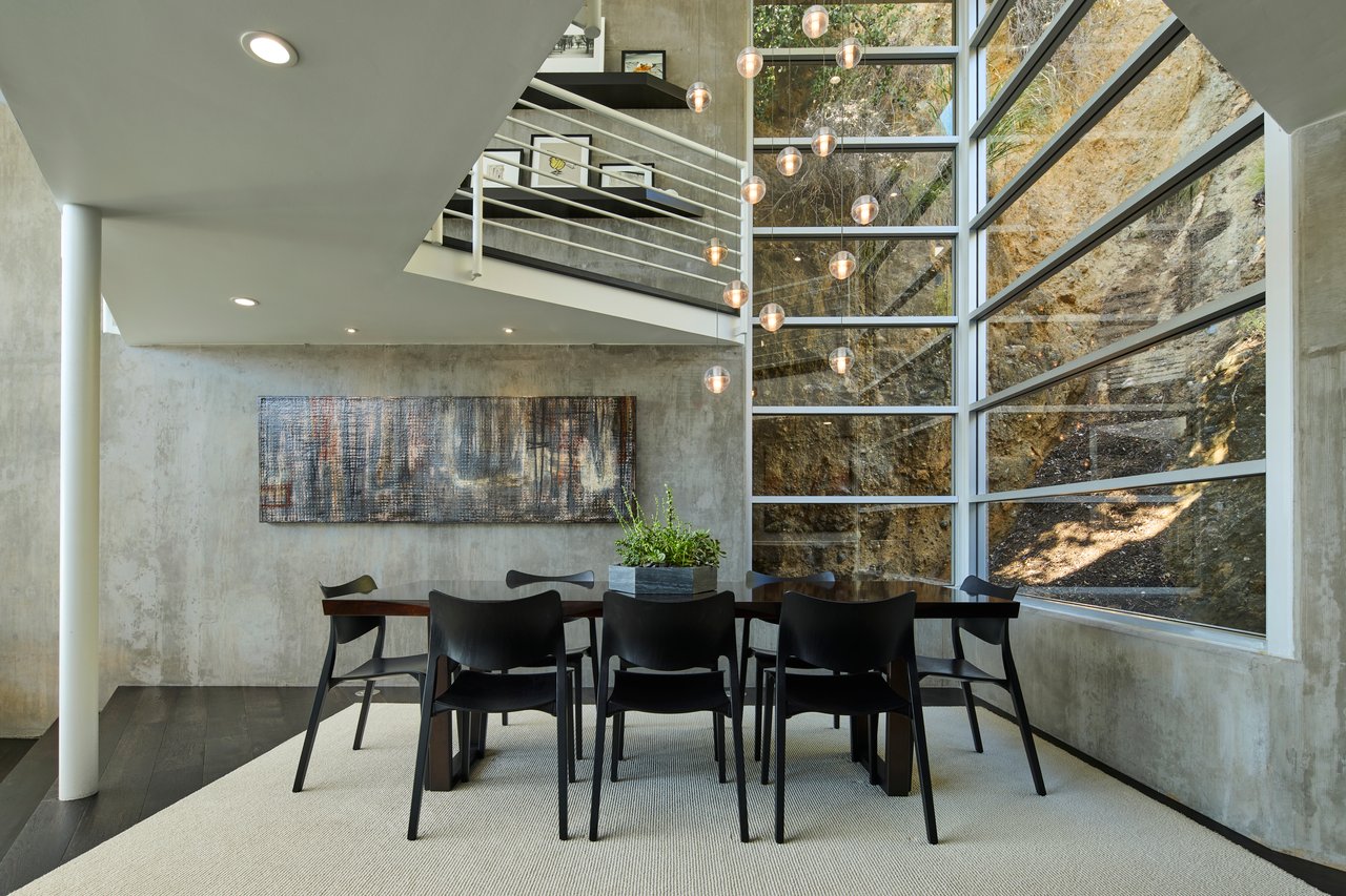 Upper Victoria Beach